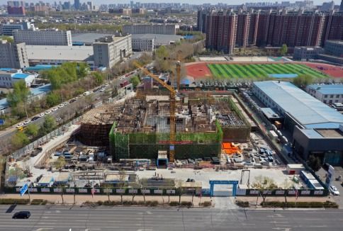 奏響項(xiàng)目建設(shè)強(qiáng)音 激發(fā)高質(zhì)量發(fā)展張力——長(zhǎng)春新區(qū)開展項(xiàng)目集中開工巡檢活動(dòng)